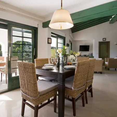 La Cumbre Villa *